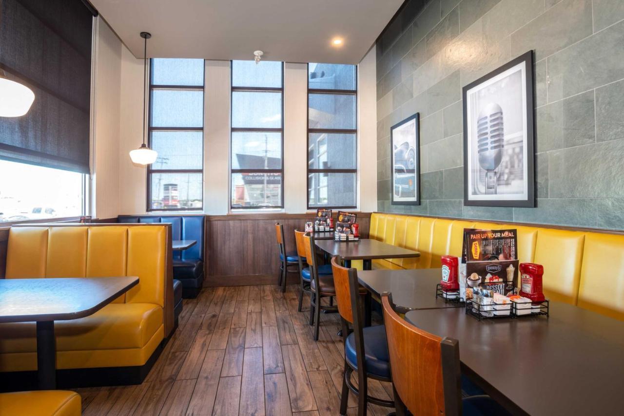 Sandman Hotel & Suites Winnipeg Airport Dış mekan fotoğraf